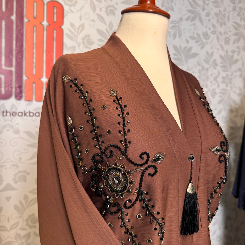 Abaya Open Front A005 hem and length detail closeup Brown abaya online shopping Pakistan
