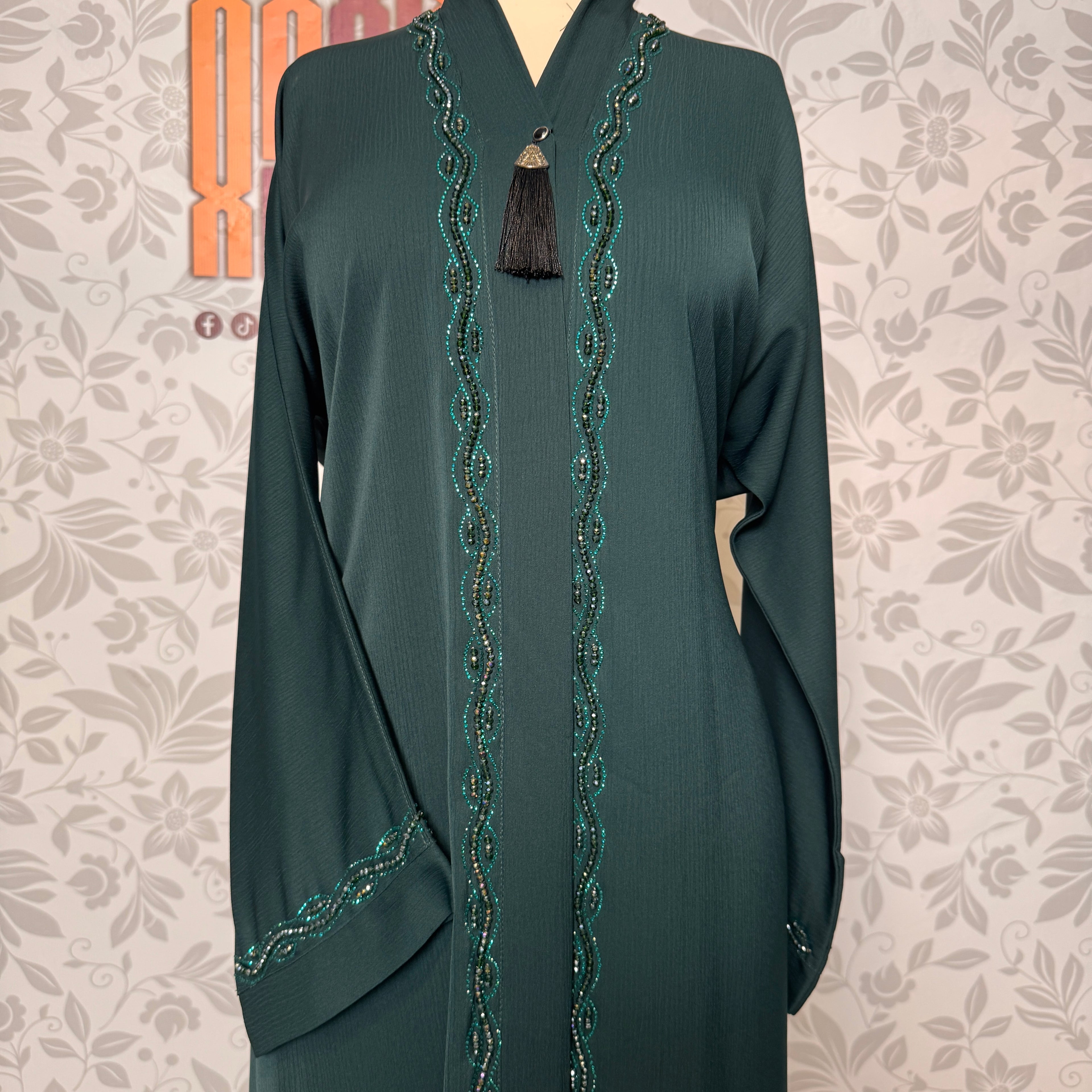 Abaya A002 sleeve Cut Dana hand work closeup abaya online Pakistan
