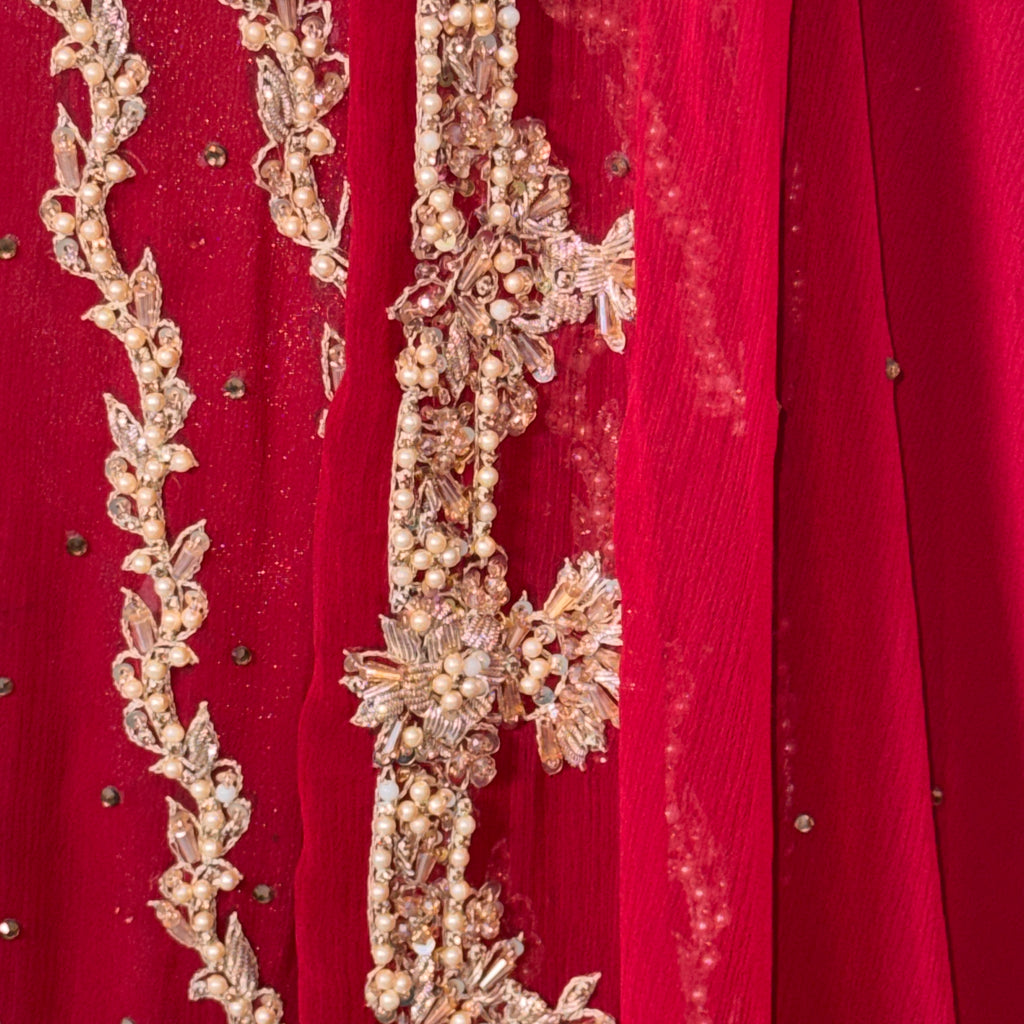Bridal lehenga online Pakistan BL020 dupatta – deep anari red with heavy matha patti border and light three-side border wedding lehenga
