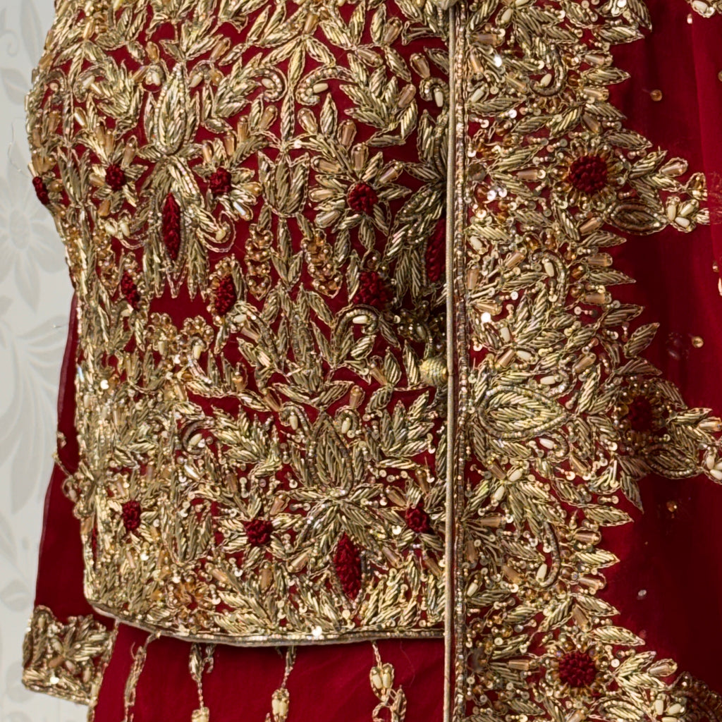 Bridal lehenga Pakistani BL022 shirt close up – kora dabka resham hand work detail on deep anari red crinkle chiffon fabric
