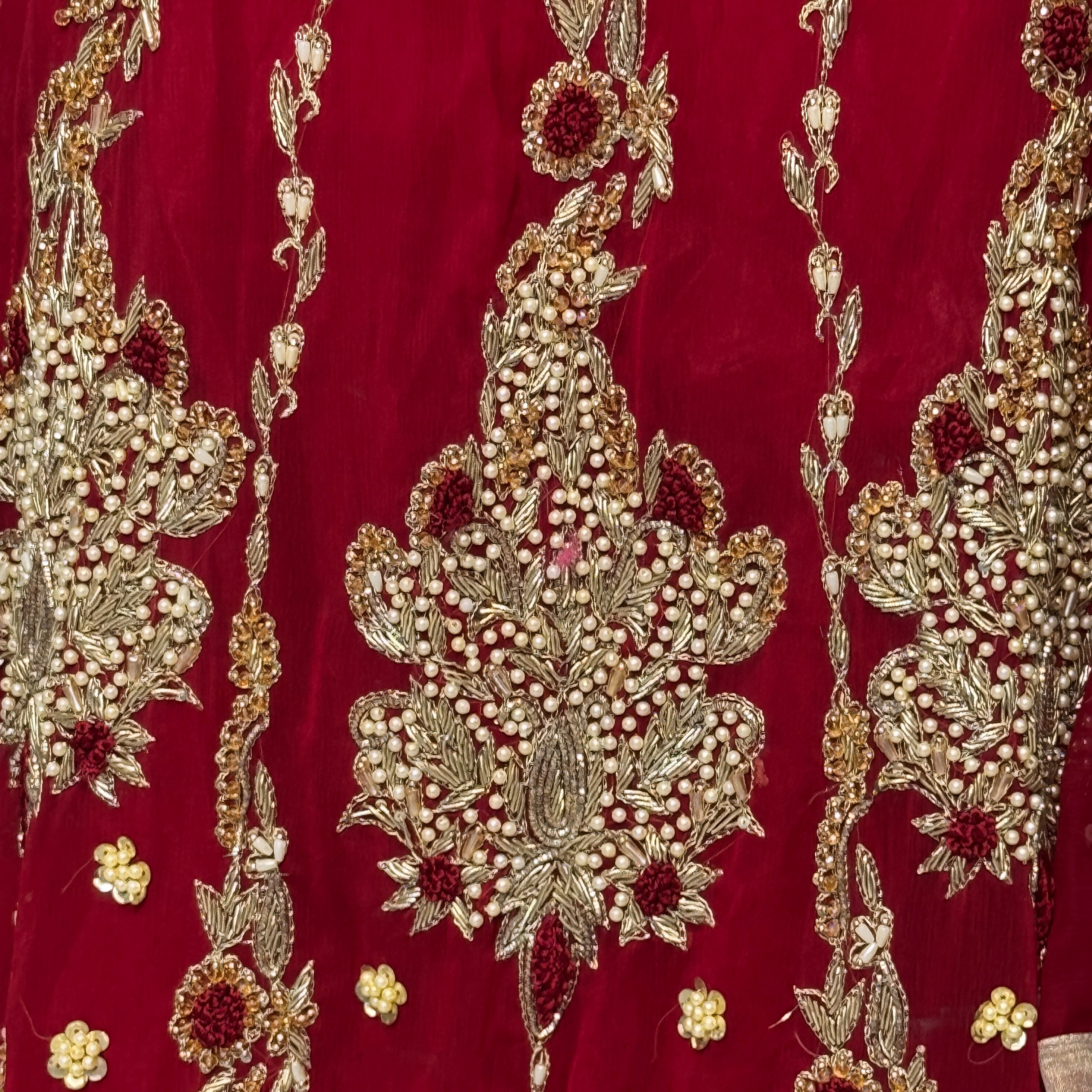 Bridal lehenga online Pakistan BL022 dupatta – deep anari red with heavy matha patti border and light three-side border wedding lehenga
