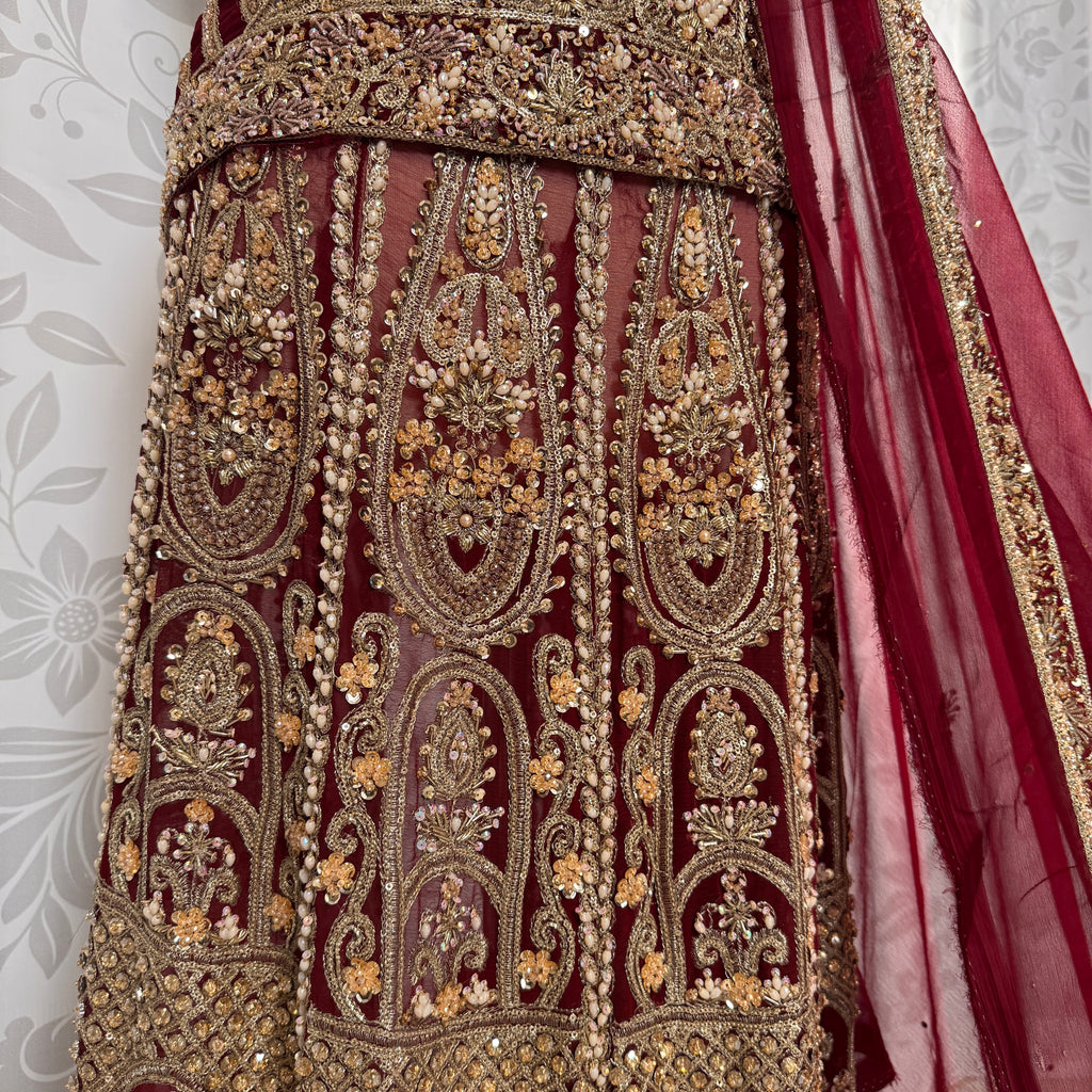 Bridal lehenga hand work BL026 lehenga close up – kora dabka jewelry crystal embroidery detail on deep anari red crinkle chiffon Pakistan
