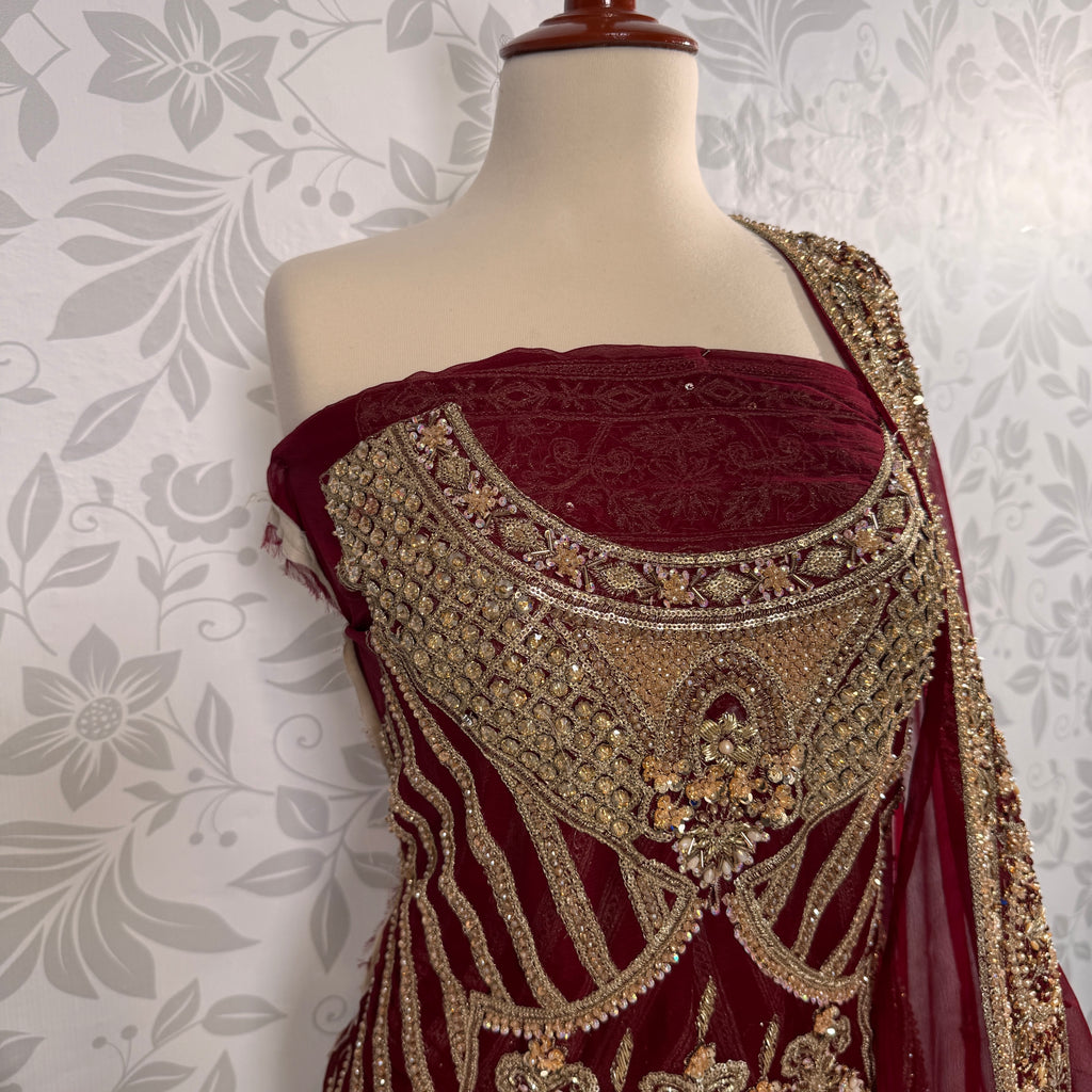 Bridal lehenga Pakistani BL026 shirt close up – kora dabka jewelry crystal hand work detail on deep anari red crinkle chiffon fabric
