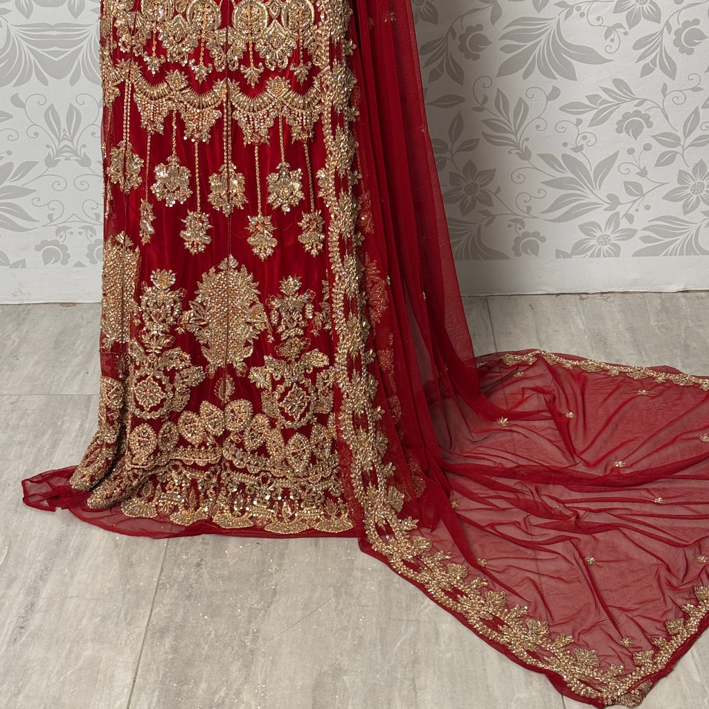 Bridal lehenga online Pakistan BL033 net dupatta – deep anari red with heavy matha patti border and light three-side border wedding lehenga
