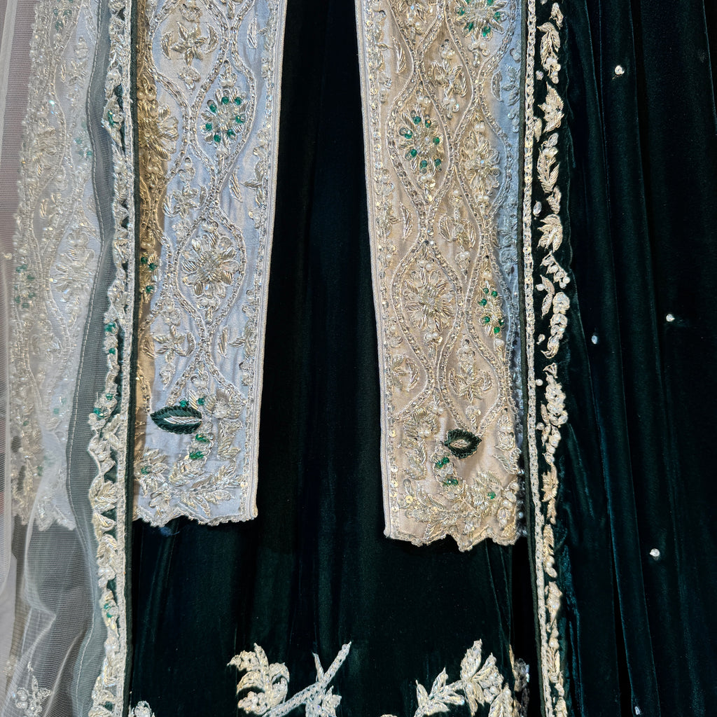 Bridal maxi for barat BL036 open maxi view – tissue silk front open style heavy dabka nakshi hand embroidery bridal lehenga Pakistani
