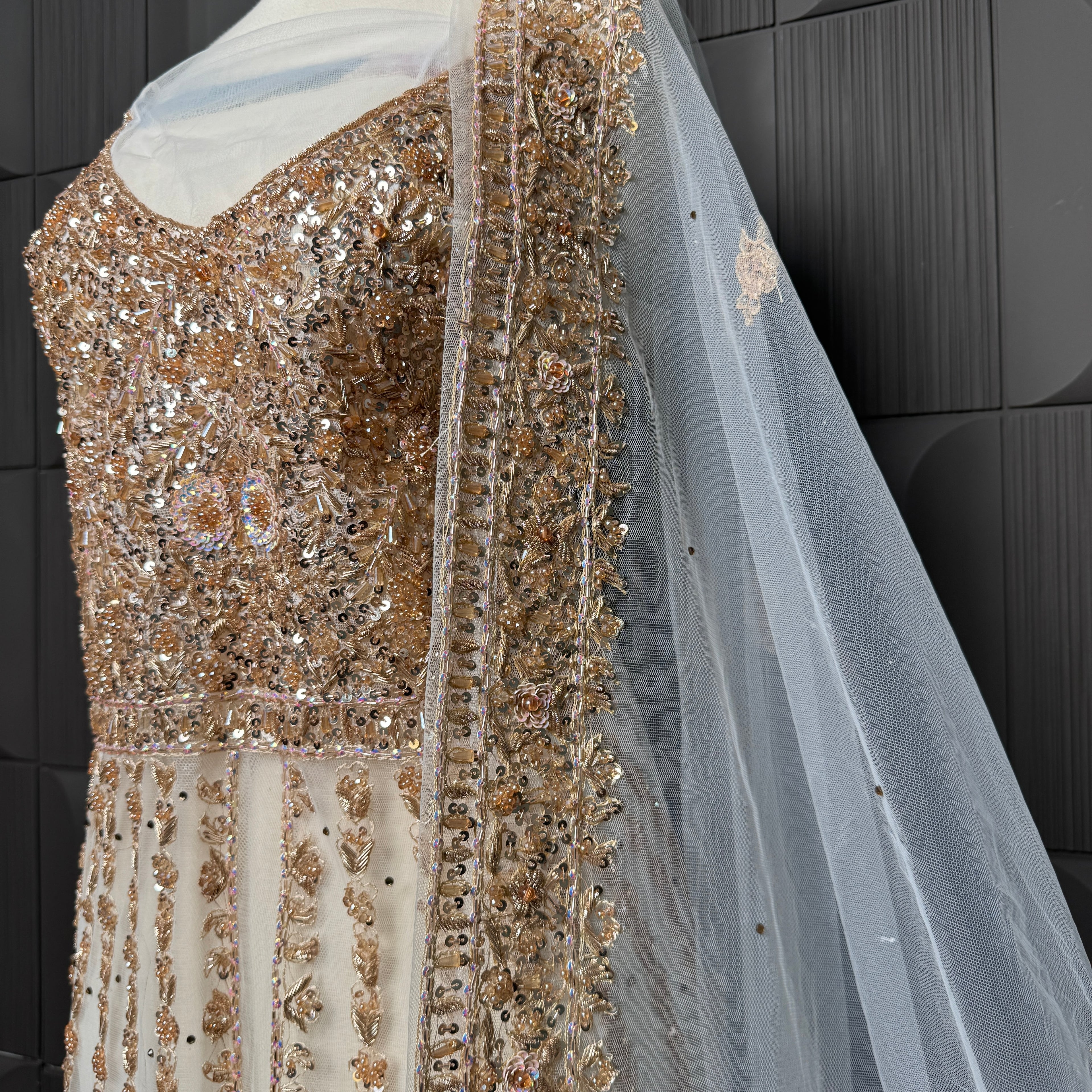 Bridal Maxi Hand Work Gold – BM004