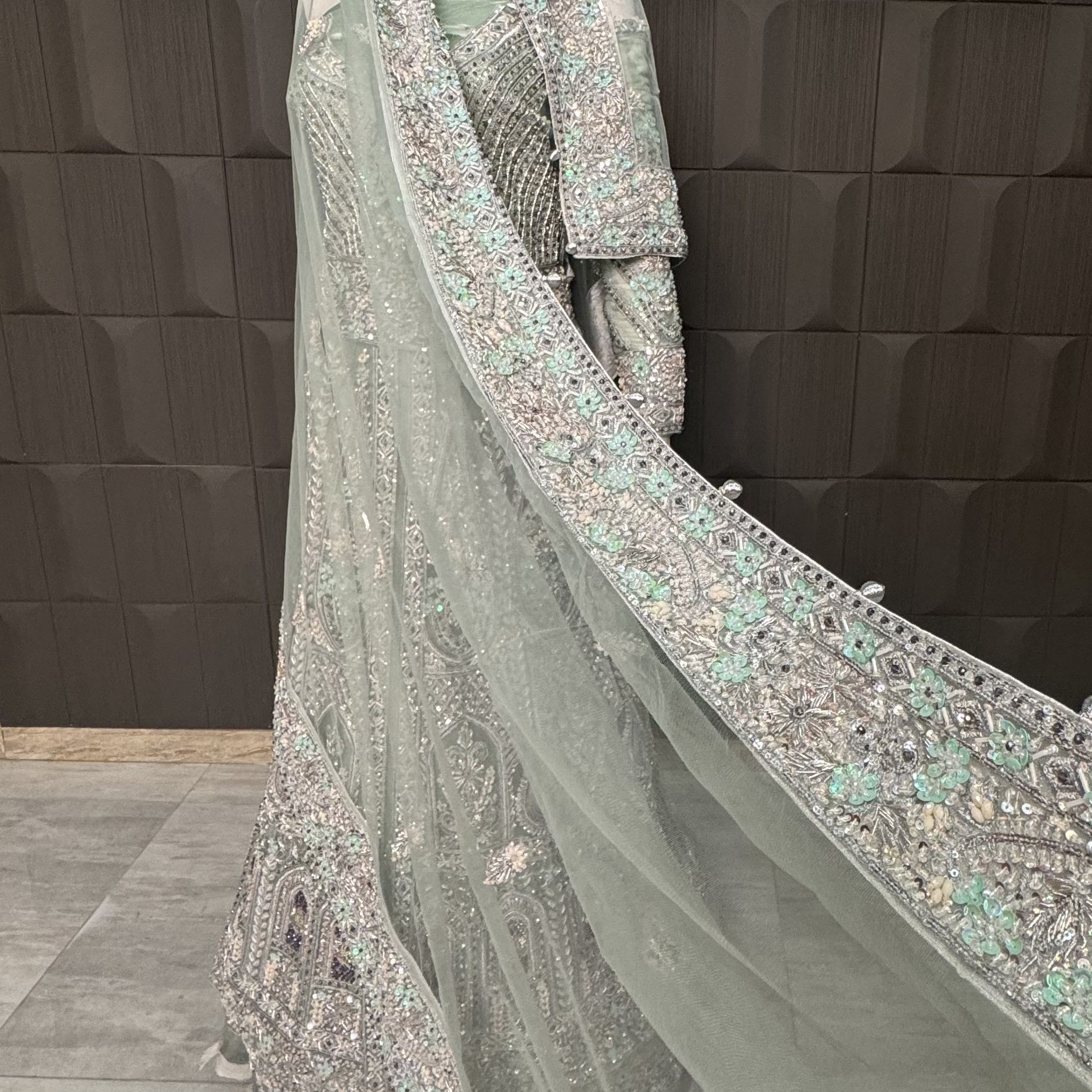Bridal Maxi Hand Work Light Pista - BM007
