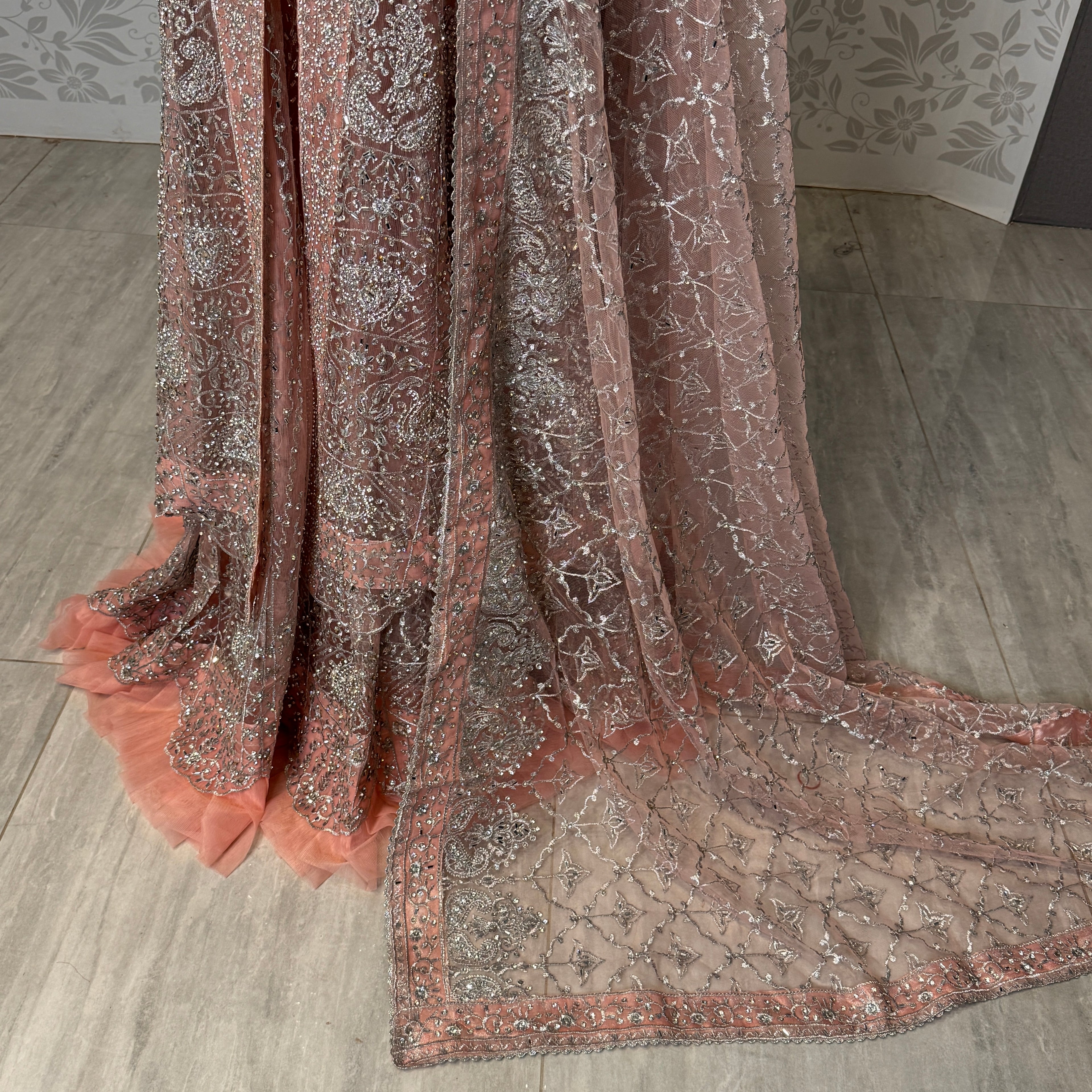 Bridal maxi BM020 dupatta – tea pink with heavy matha patti border and light three-side border Pakistani wedding maxi
