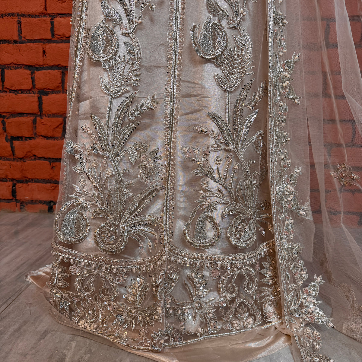 Bridal Maxi for Walima Peach BM024 – Heavy Hand Embellishment Dakka Kora Net Suit Pakistan
