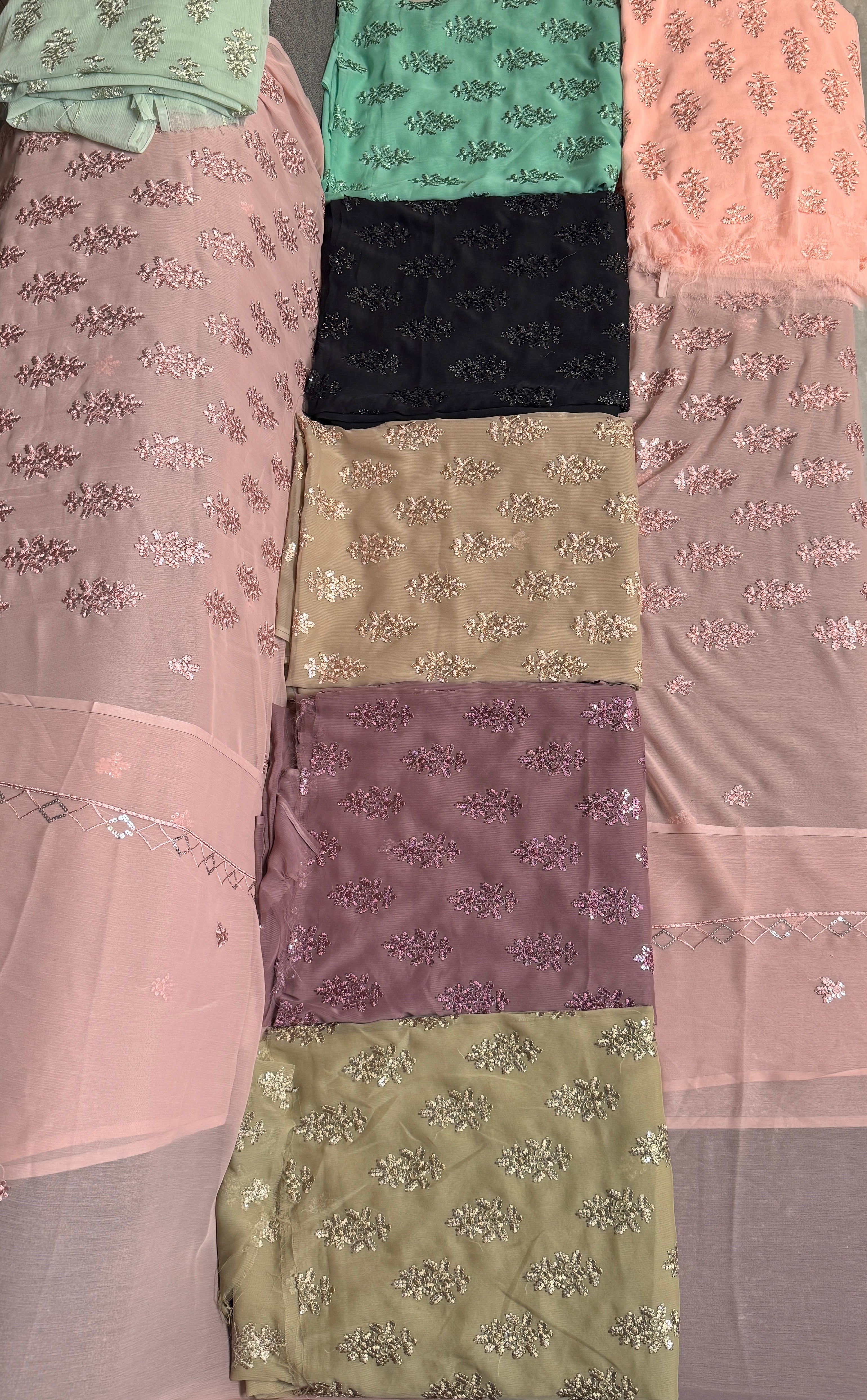 Casual Embroidery Suit 3pcs Unstitched | Crinkle Chiffon Thread Work – C001