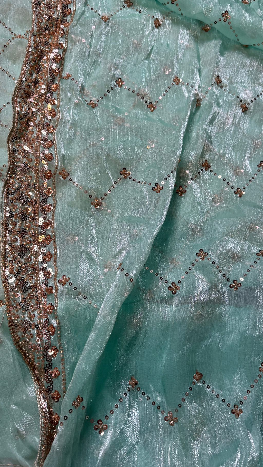 Cut Dana Embroidery Suit 4Pcs – Silk Partywear | CD002