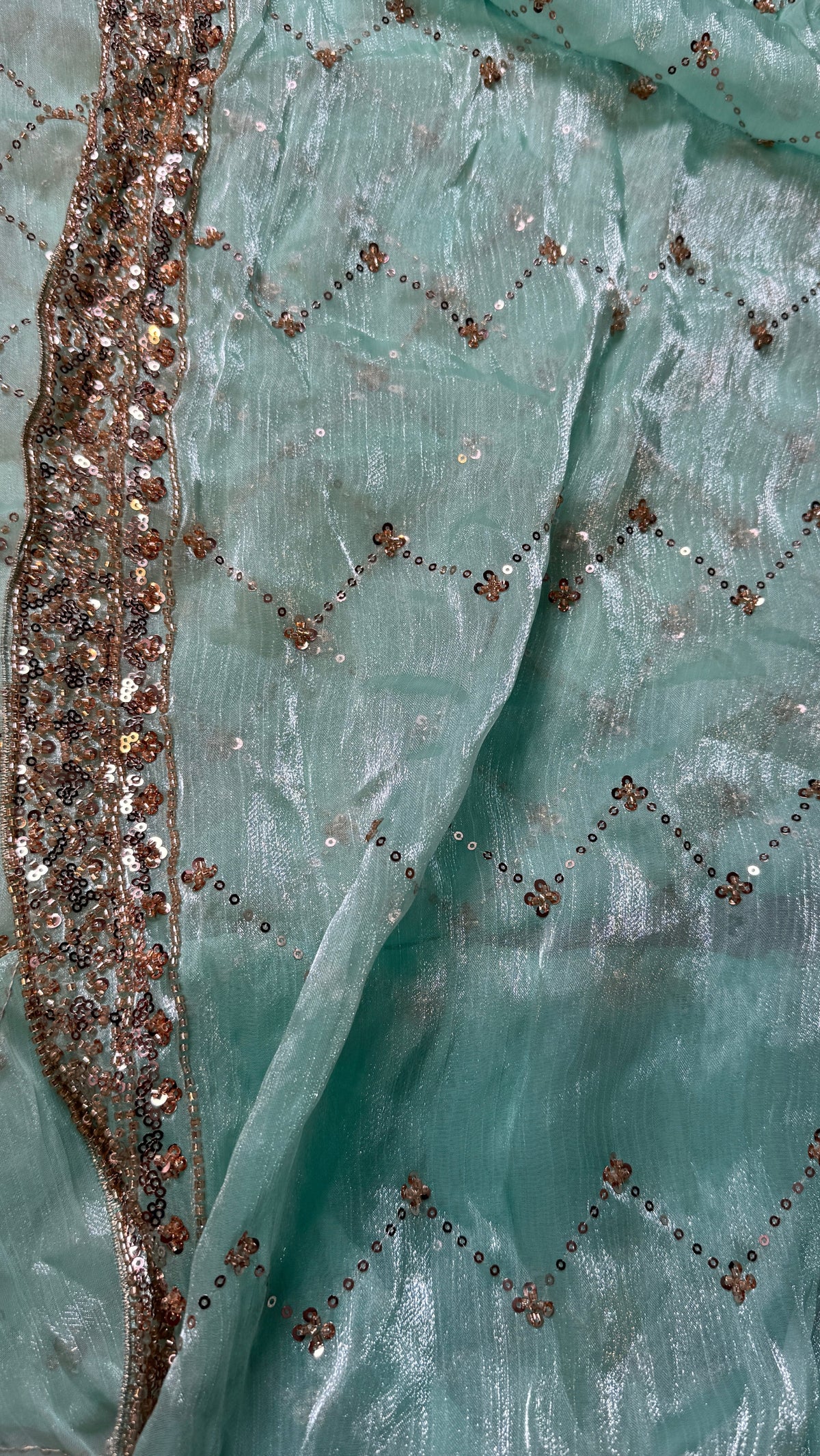 Cut Dana Embroidery Suit 4Pcs – Silk Partywear | CD002