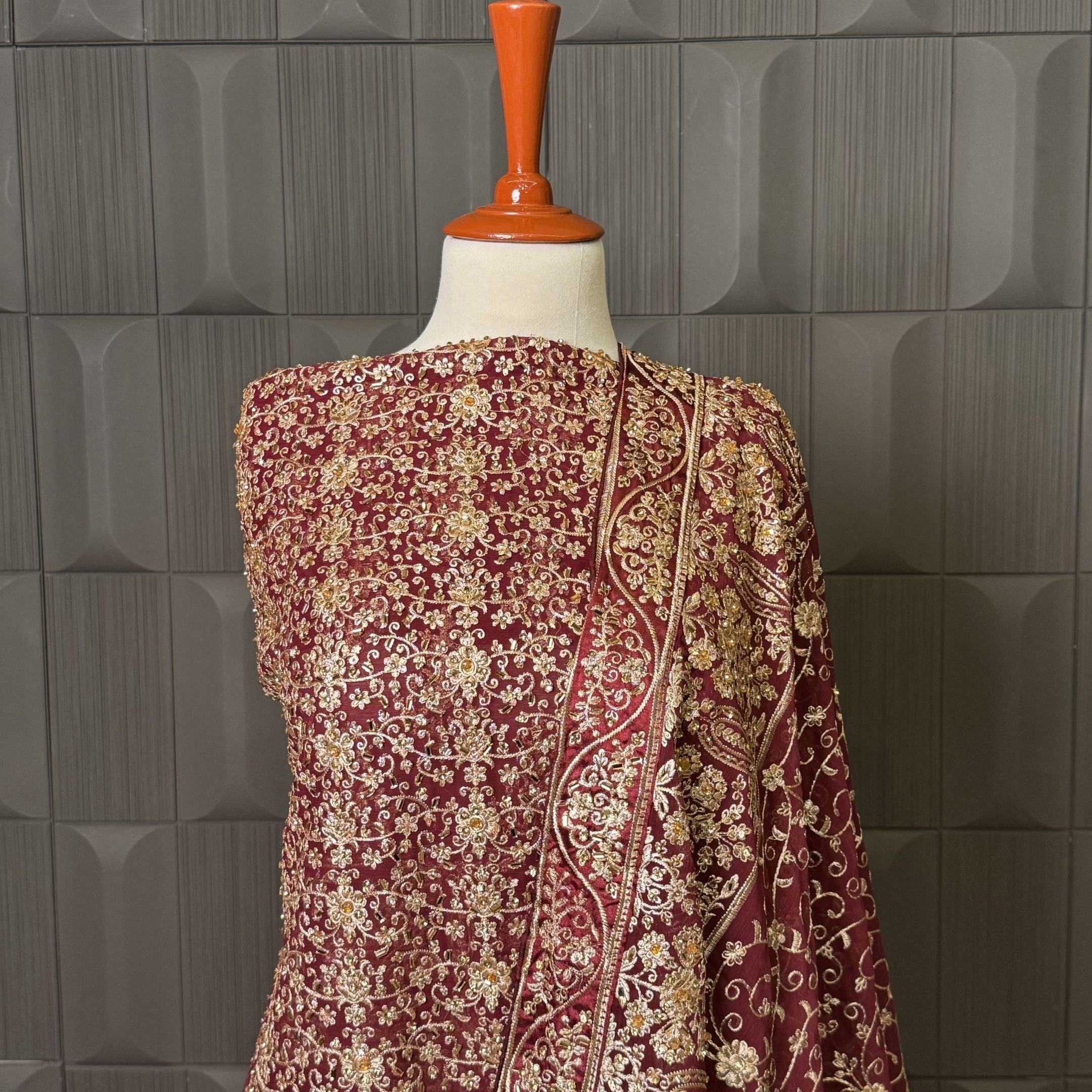 Bridal lehenga pakistani shirt with tilla work stone and motif border front and back PAKISTAN