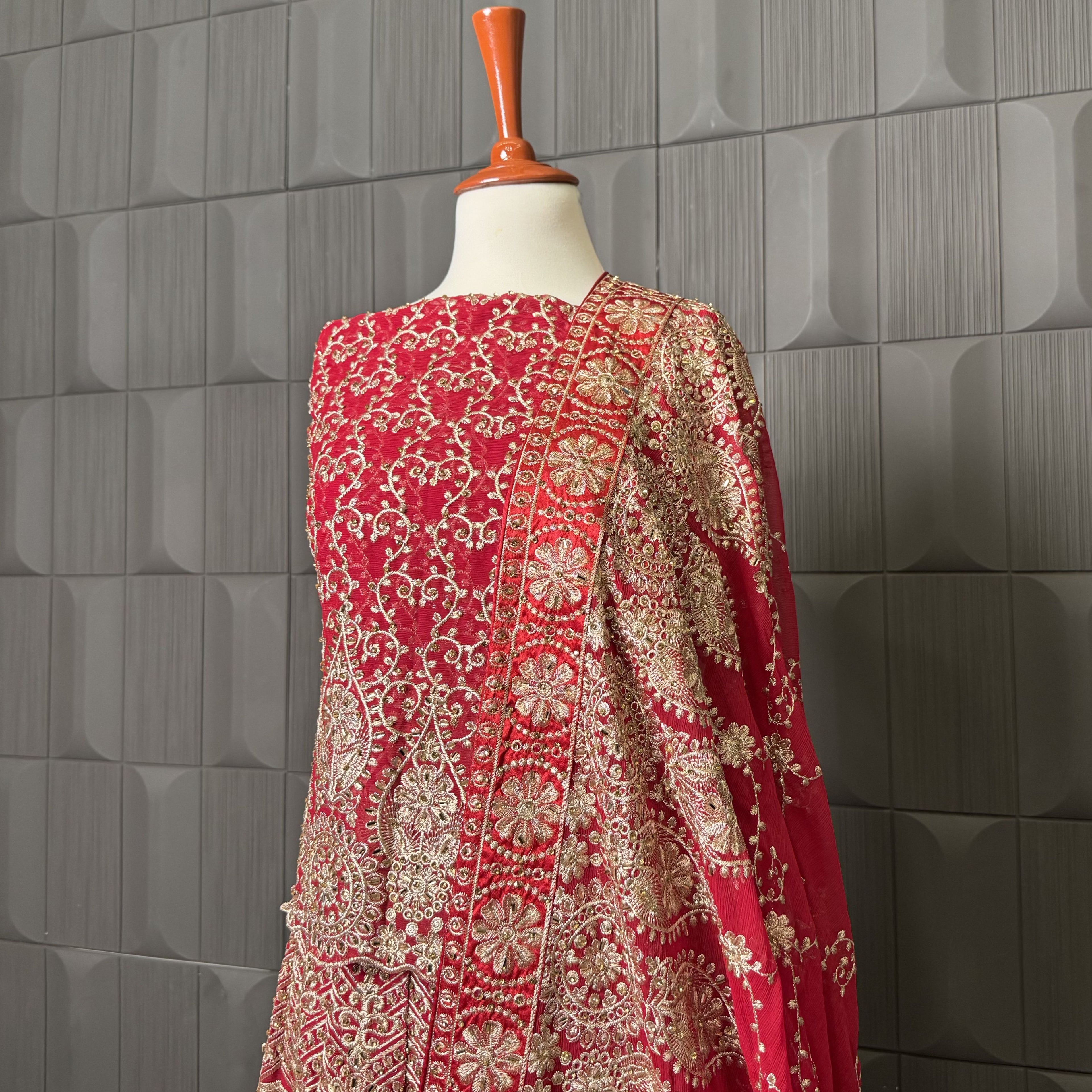 Indian Bridal Lehenga BL006 – Red Chiffon with Machine & Tilla Work