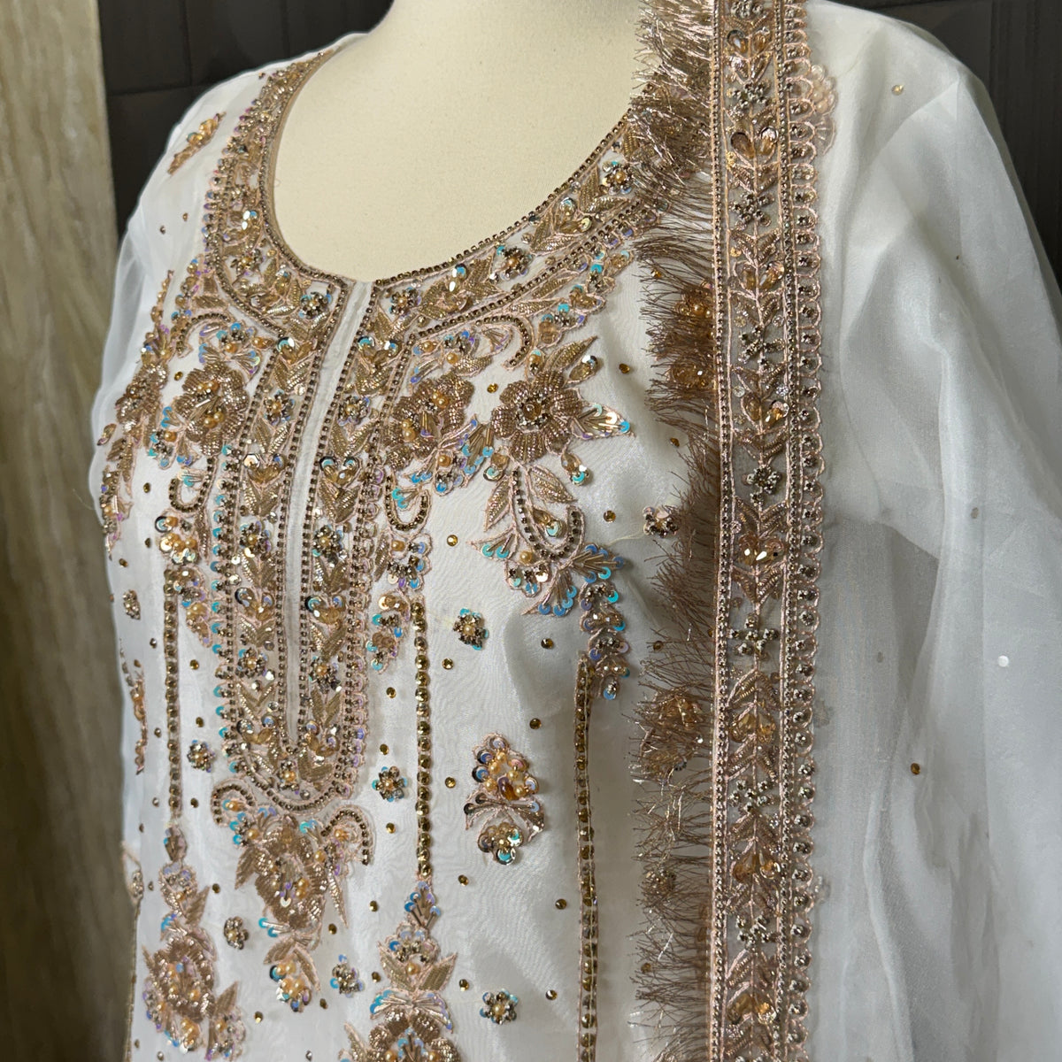 Party wear dresses for girl in Pakistan PW041 shirt close up – hand embroidery detail on white organza tissue nikah suit
