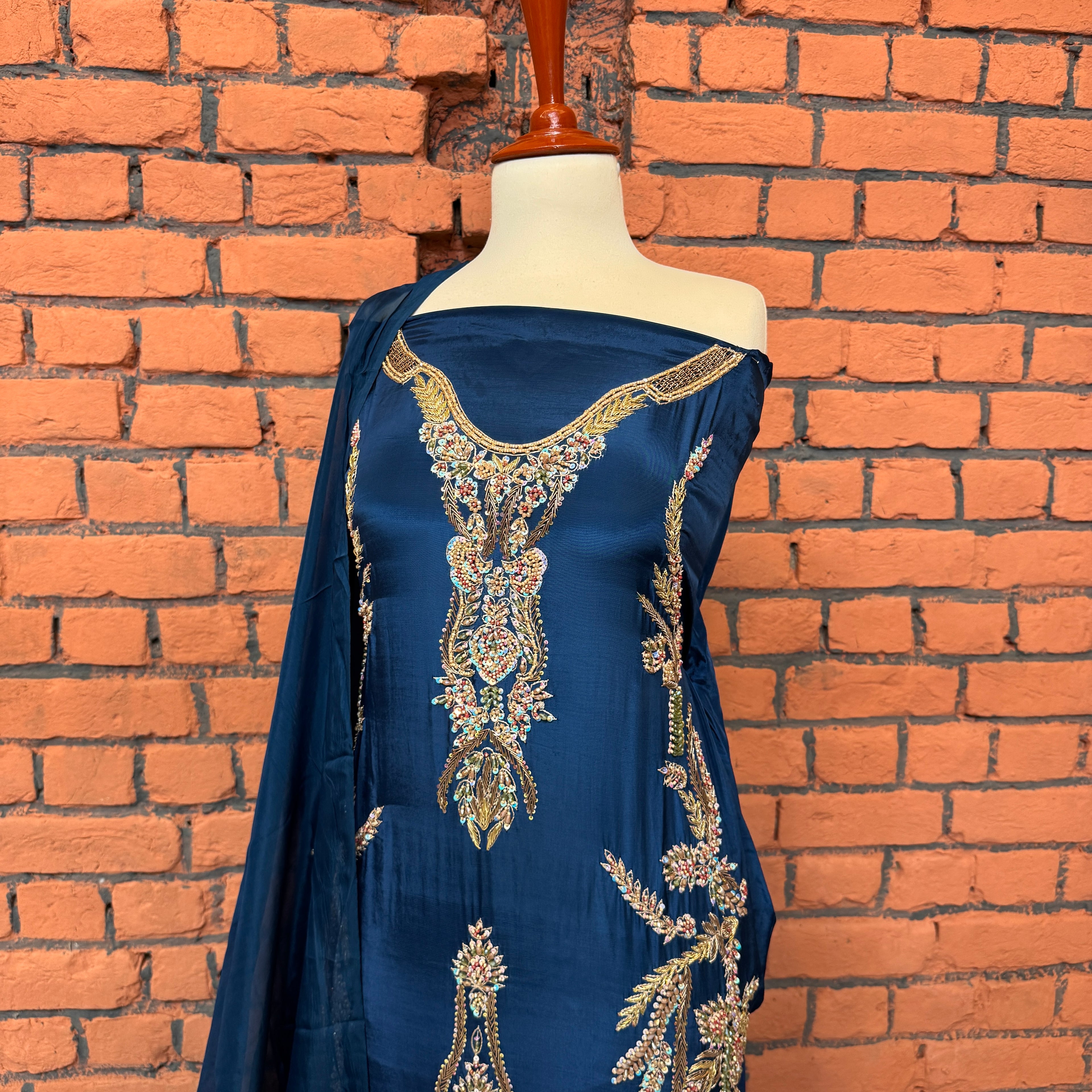 Party wear dresses for girl in Pakistan PW035 shirt close up – kora dabka hand work detail on blue tassel silk fabric
