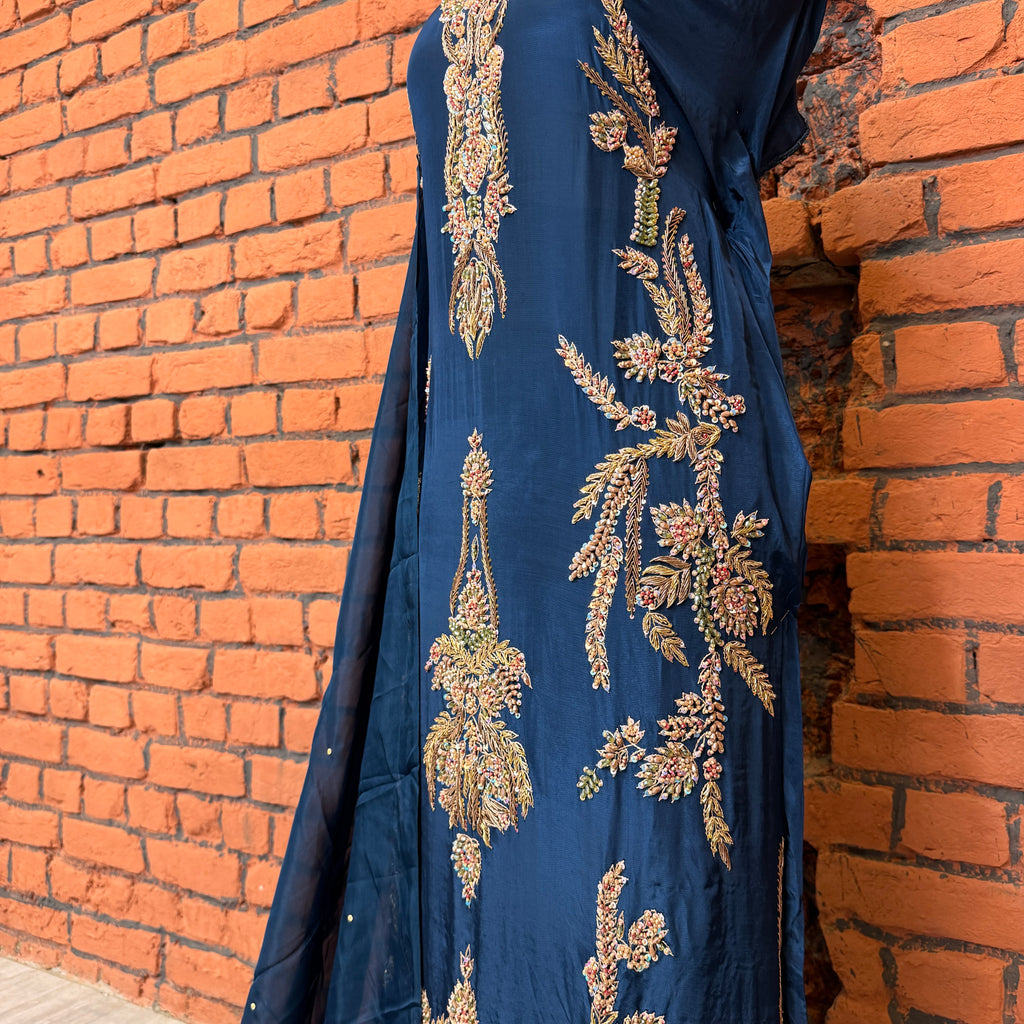 Party wear dresses for girl in Pakistan PW035 shirt close up – kora dabka hand work detail on blue tassel silk fabric
