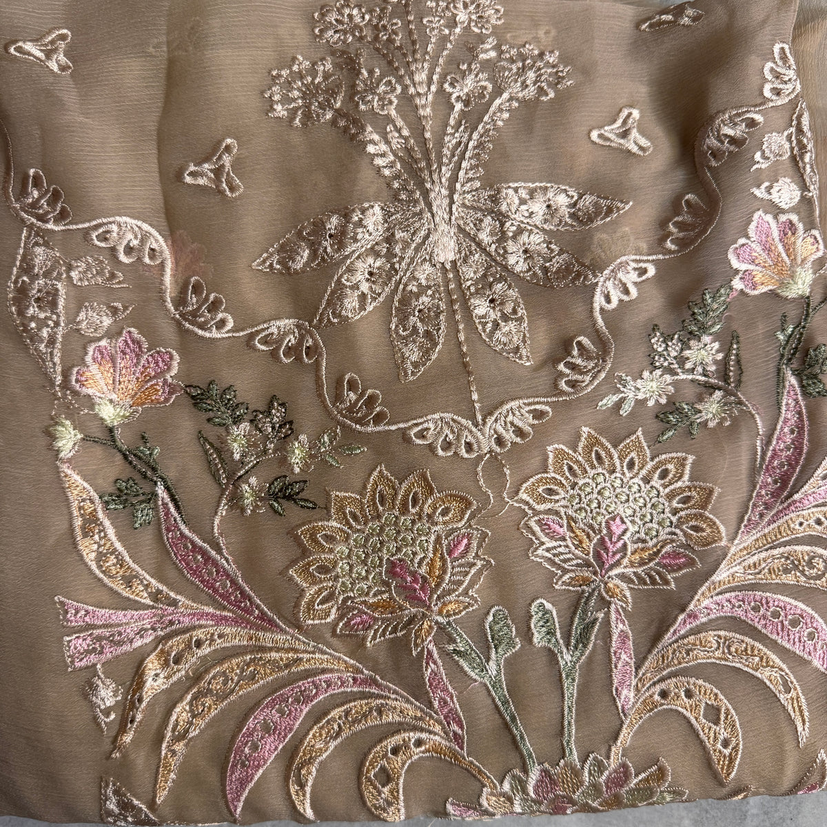 Crinkle chiffon suit PWT001 skin – crinkle chiffon with embroidery thread work and grip fabric inner Pakistan
