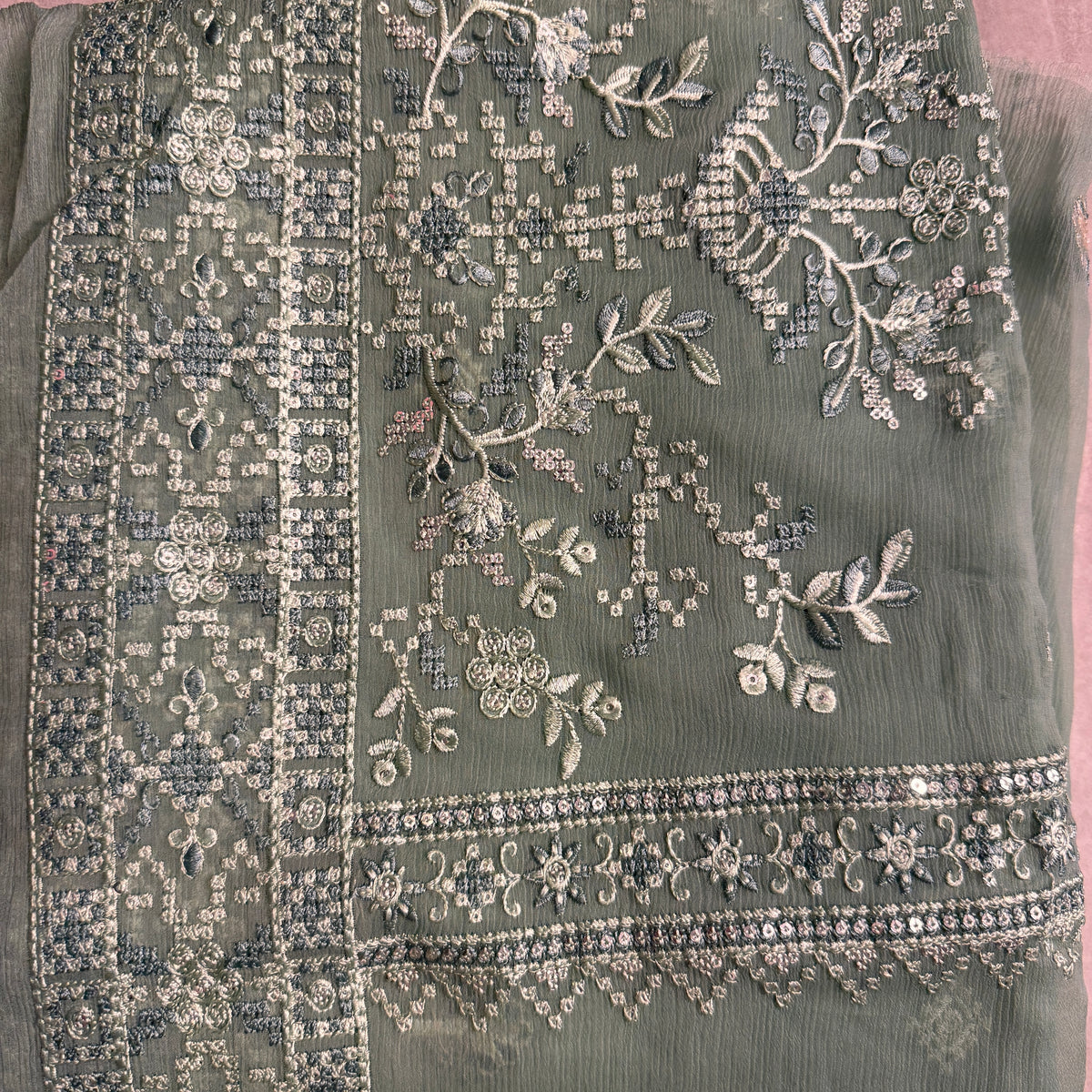 Thread work embroidery suit PWT002 lead – crinkle chiffon with embroidery thread work and grip fabric inner Pakistan
