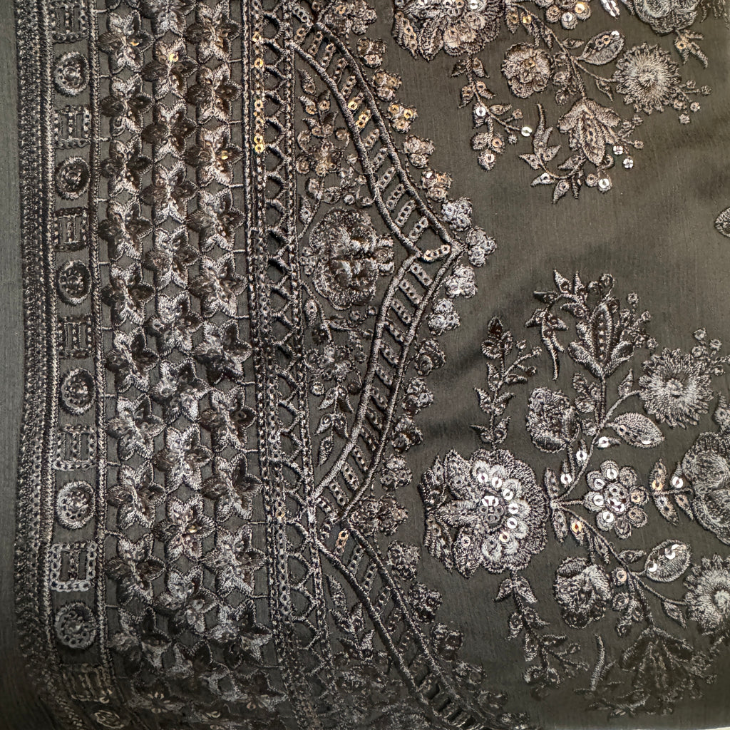Crinkle chiffon suit PWT004 pencil – crinkle chiffon with embroidery thread work and grip fabric inner Pakistan
