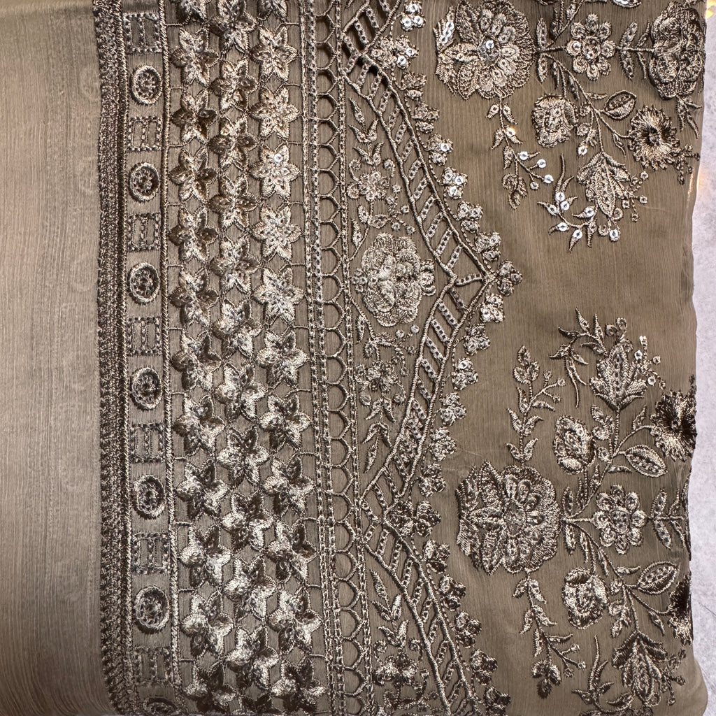 Crinkle chiffon suit PWT004 pencil – crinkle chiffon with embroidery thread work and grip fabric inner Pakistan
