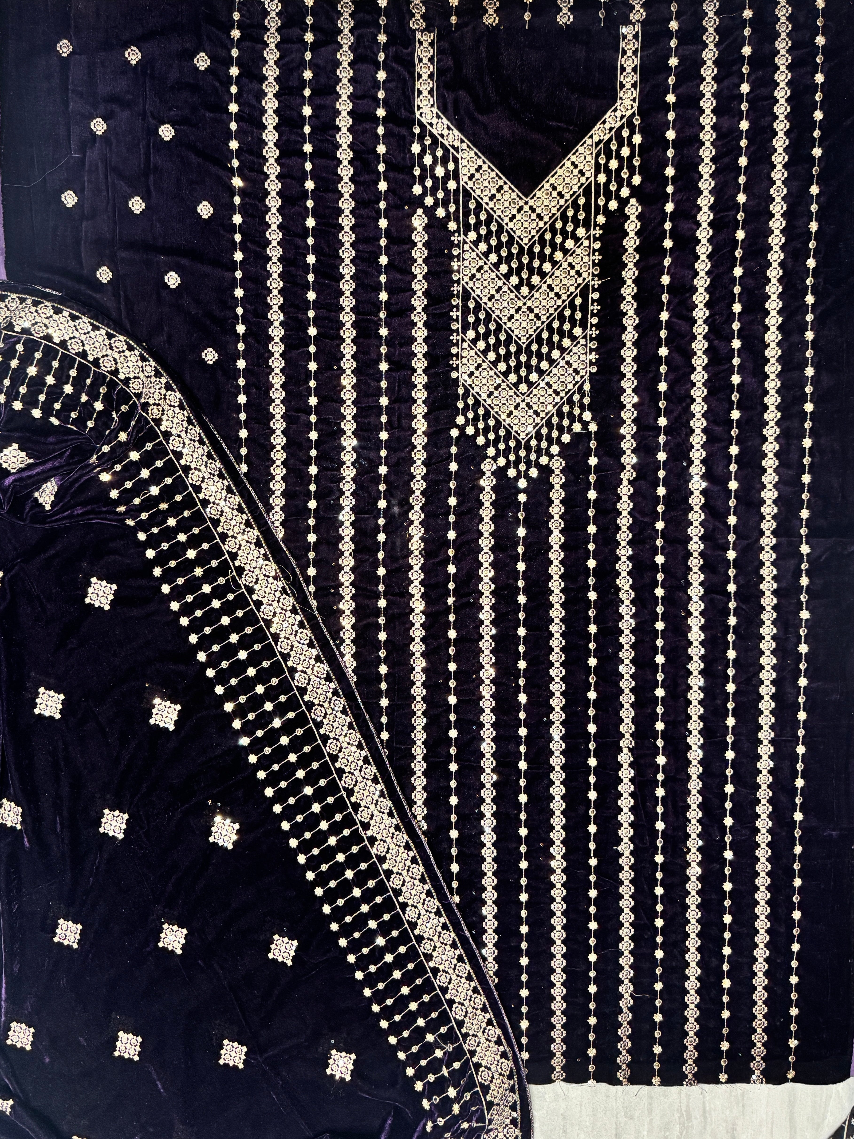 Embroidered Velvet Pakistani Suit Purple – Velvet Dress Design Unstitched Online Pakistan
